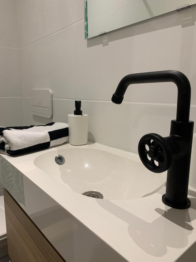 A 2 Pas Du Vieux Port Charmant T2 Apartment มาร์กเซย ภายนอก รูปภาพ
